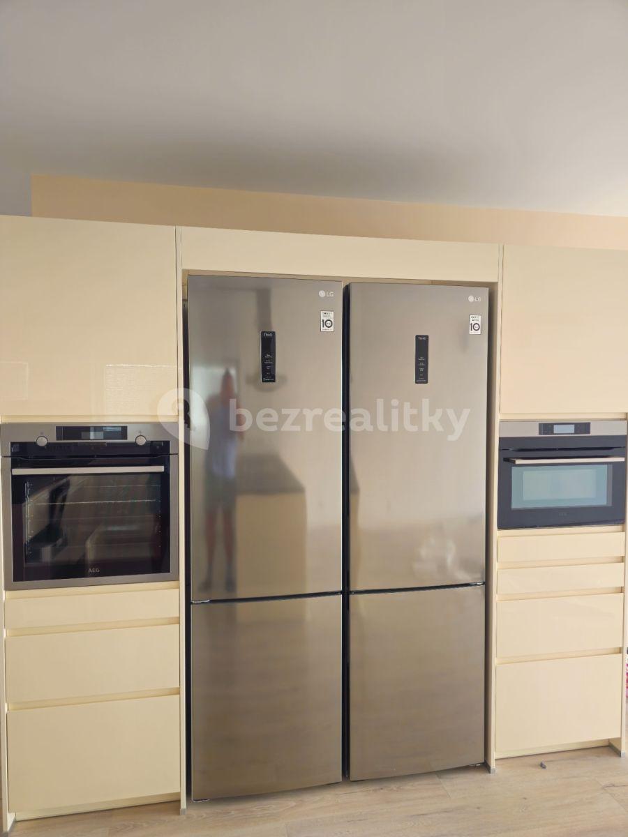 Prodej domu 177 m², pozemek 850 m², K Vodojemu, Divišov, Středočeský kraj