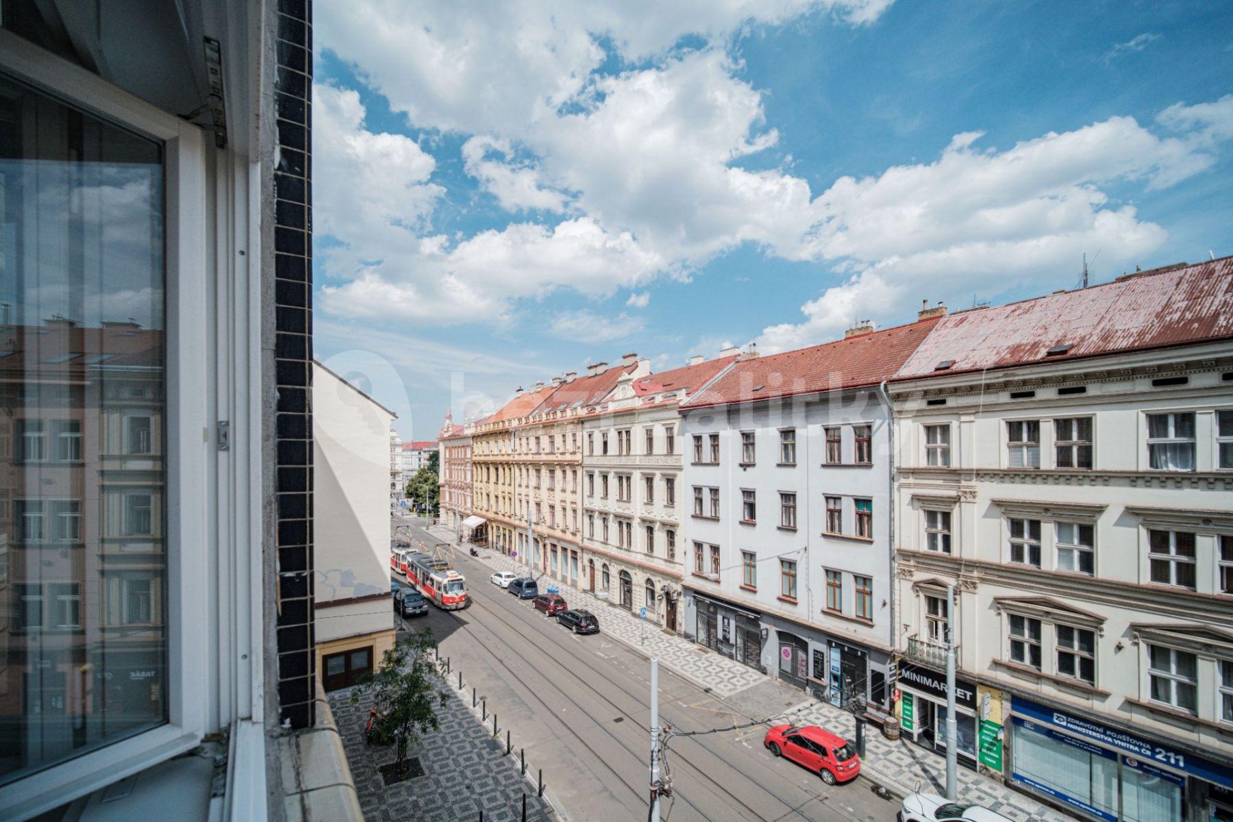 Pronájem bytu 1+kk 36 m², Štefánikova, Praha, Praha