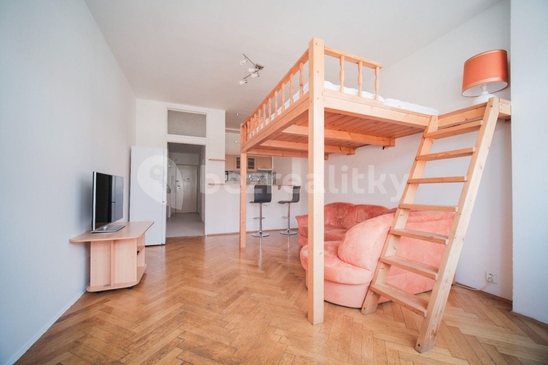 Pronájem bytu 1+kk 36 m², Štefánikova, Praha, Praha