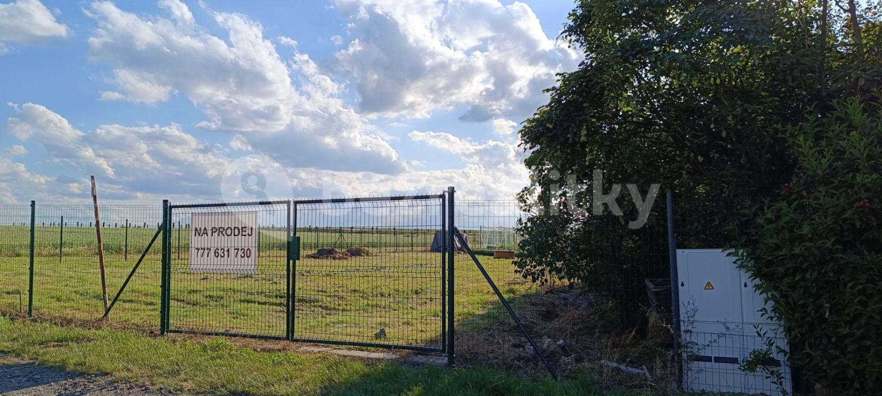 Prodej pozemku 1.000 m², Onomyšl, Středočeský kraj