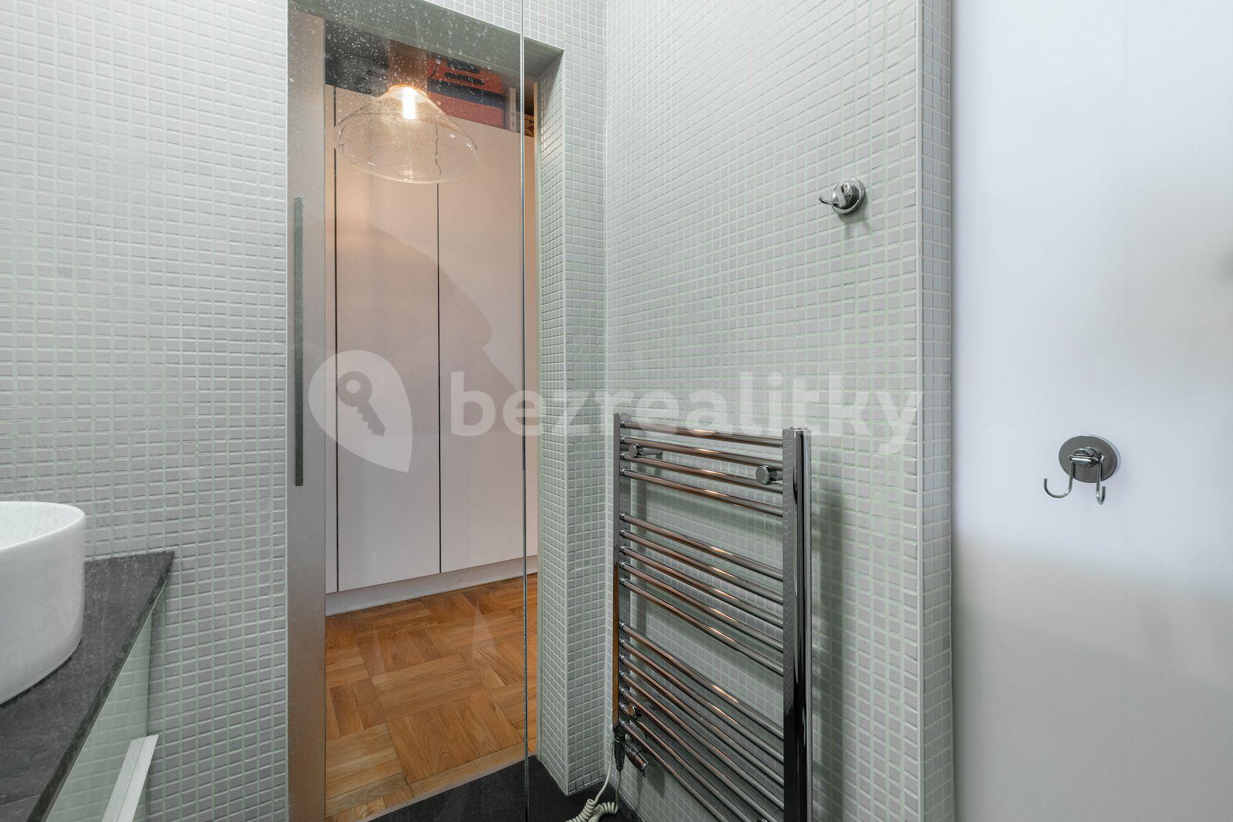 Prodej bytu 1+kk 54 m², Neklanova, Praha, Praha