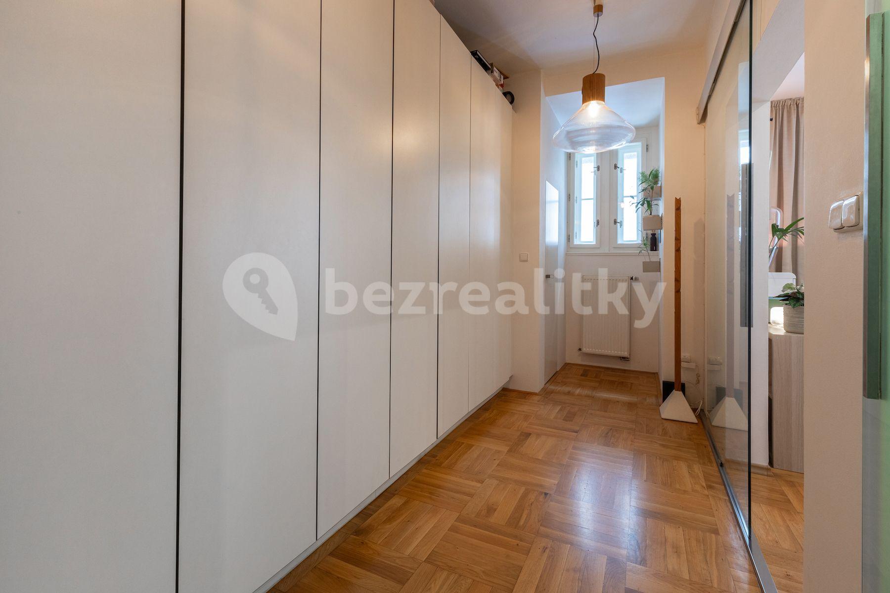 Prodej bytu 1+kk 54 m², Neklanova, Praha, Praha