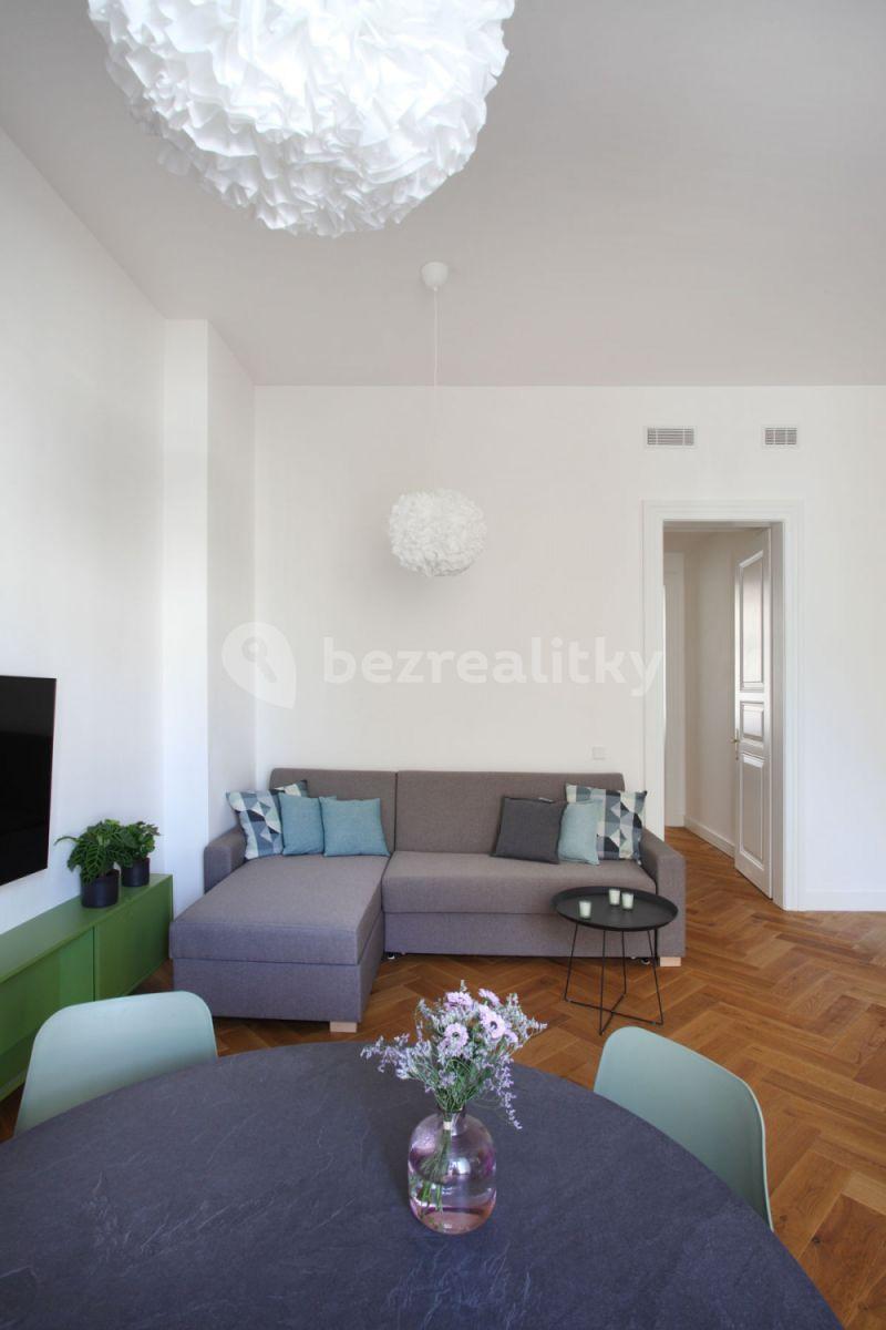 Pronájem bytu 2+kk 64 m², Dlážděná, Praha, Praha