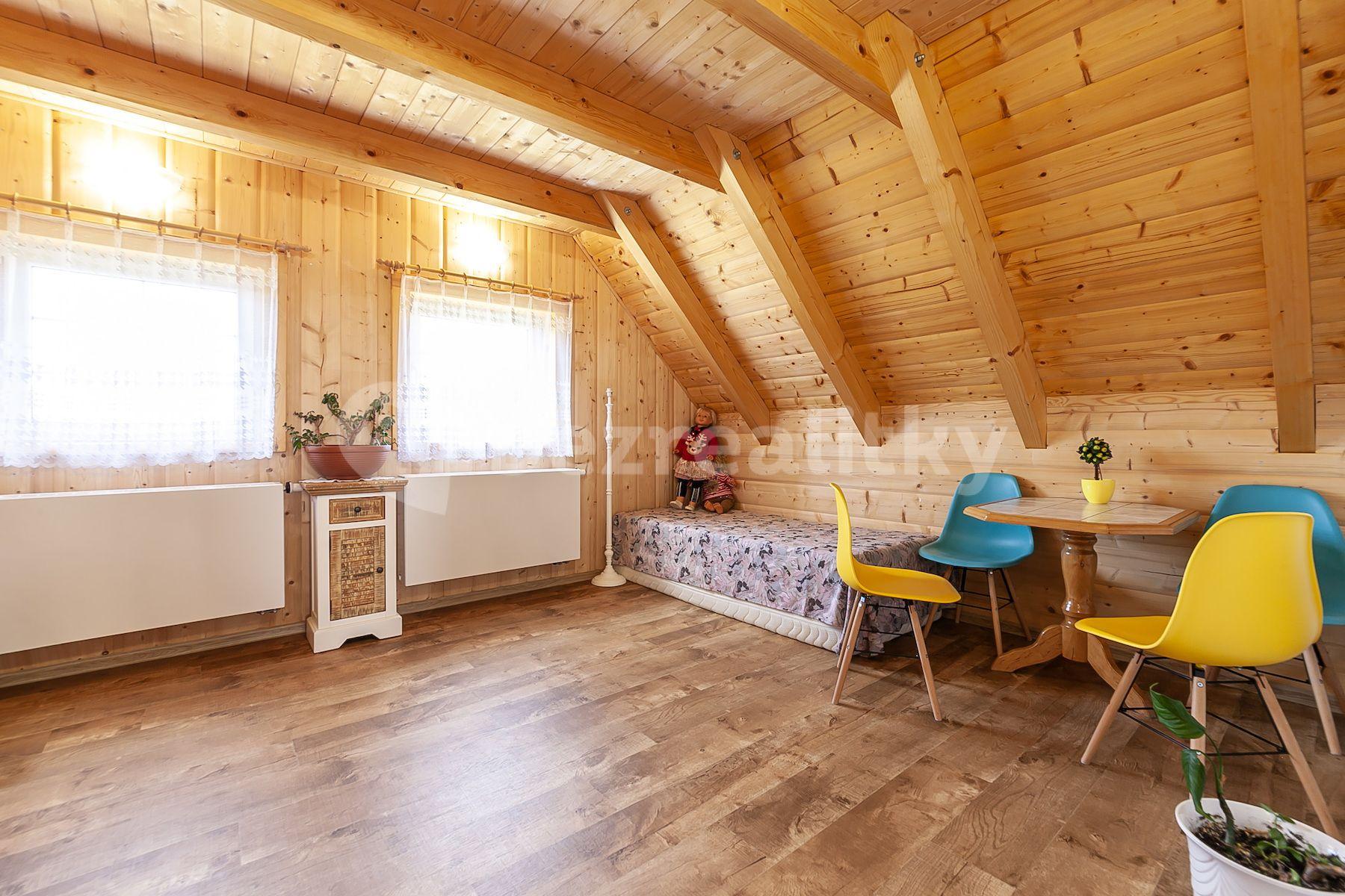 Prodej domu 89 m², pozemek 1.506 m², Pihel, Nový Bor, Liberecký kraj