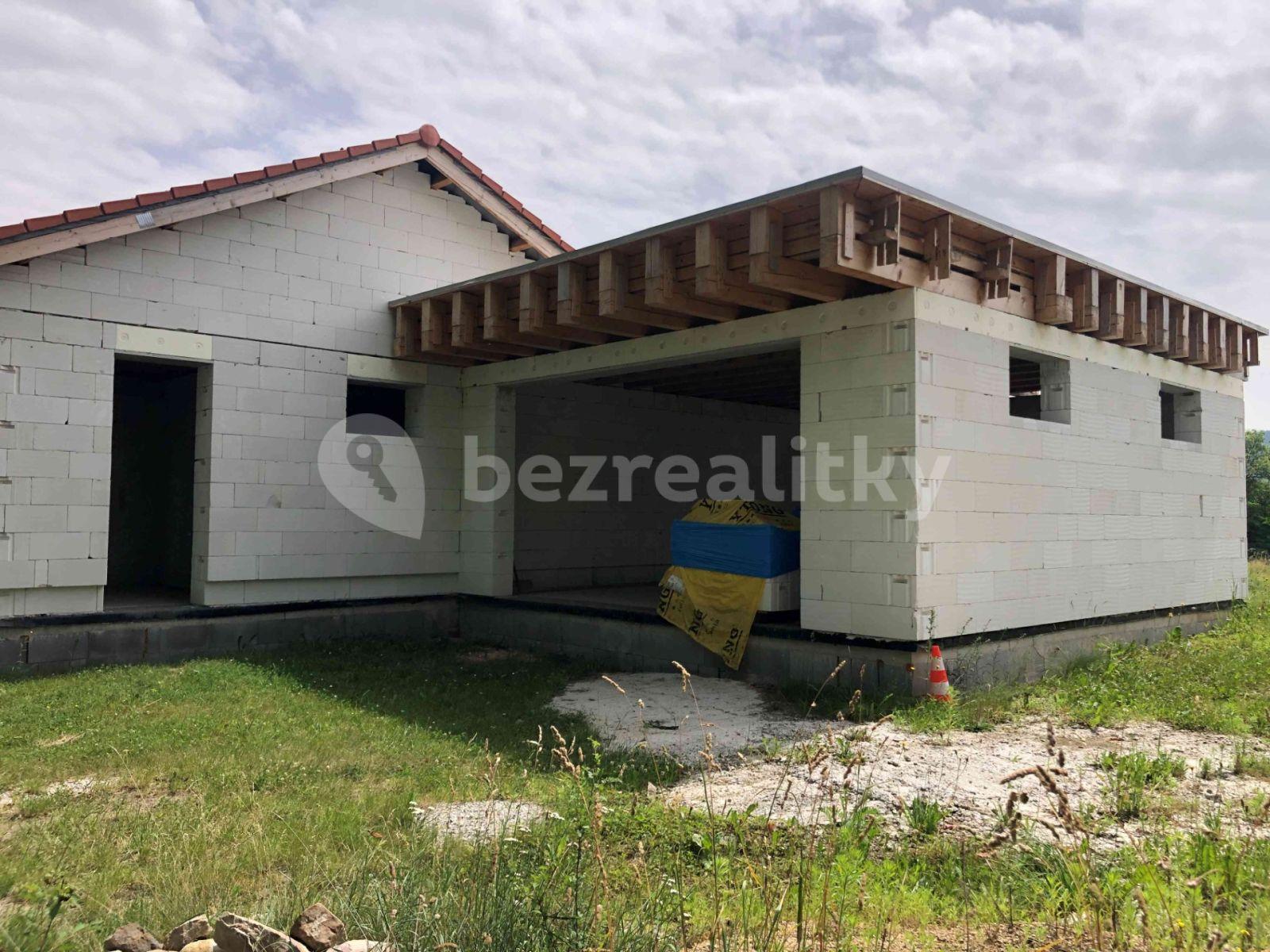 Prodej domu 160 m², pozemek 1.605 m², Bezdědická, Hostomice, Středočeský kraj