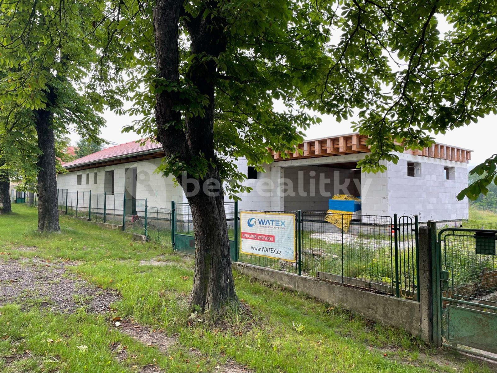 Prodej domu 160 m², pozemek 1.605 m², Bezdědická, Hostomice, Středočeský kraj