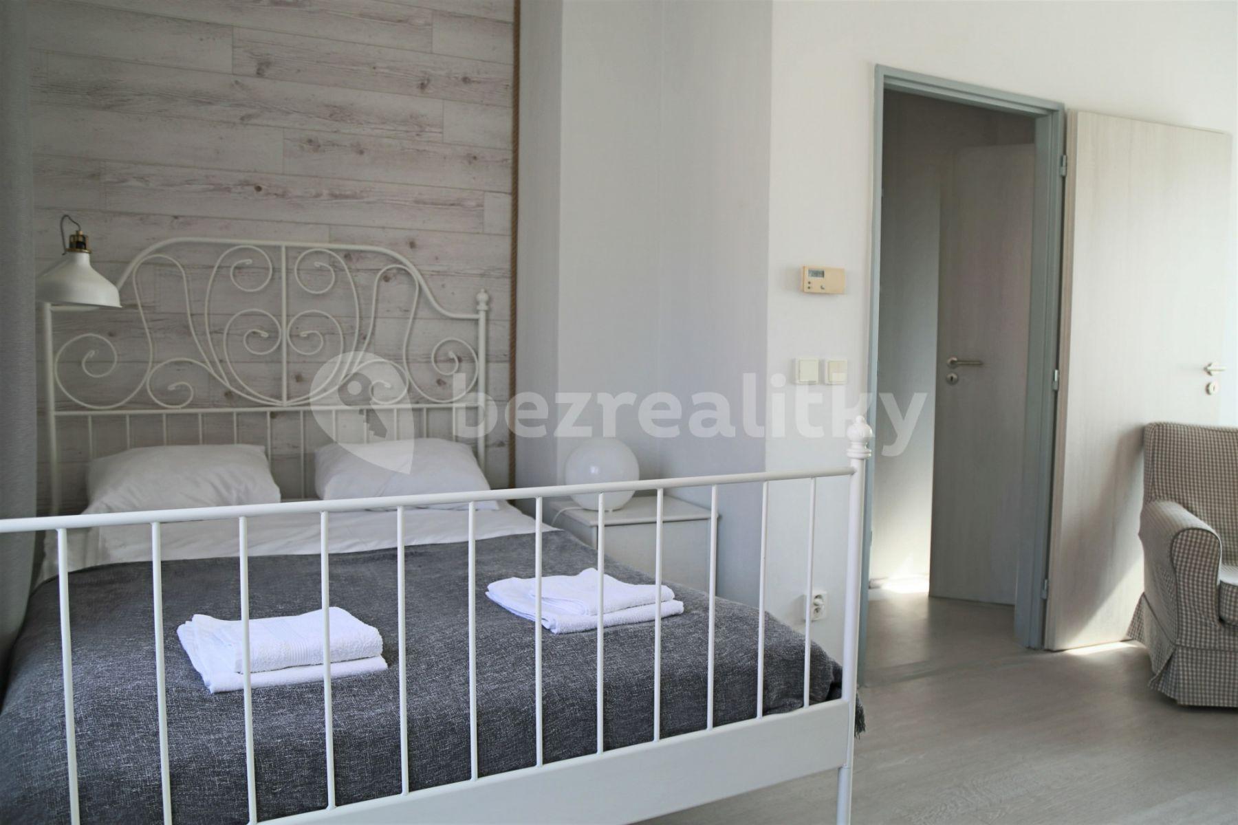 Pronájem bytu 2+kk 75 m², Na Zbořenci, Praha, Praha