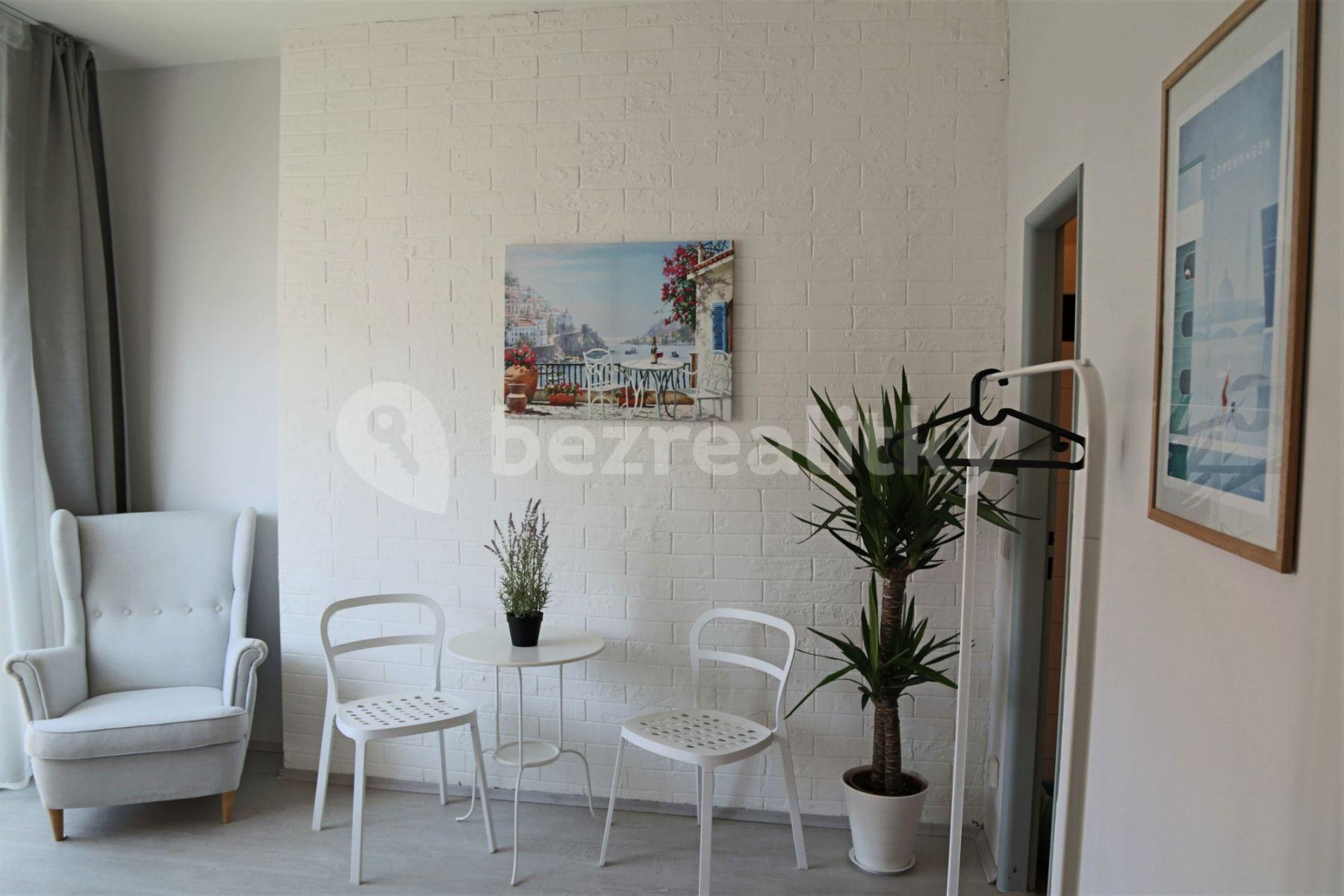 Pronájem bytu 2+kk 75 m², Na Zbořenci, Praha, Praha