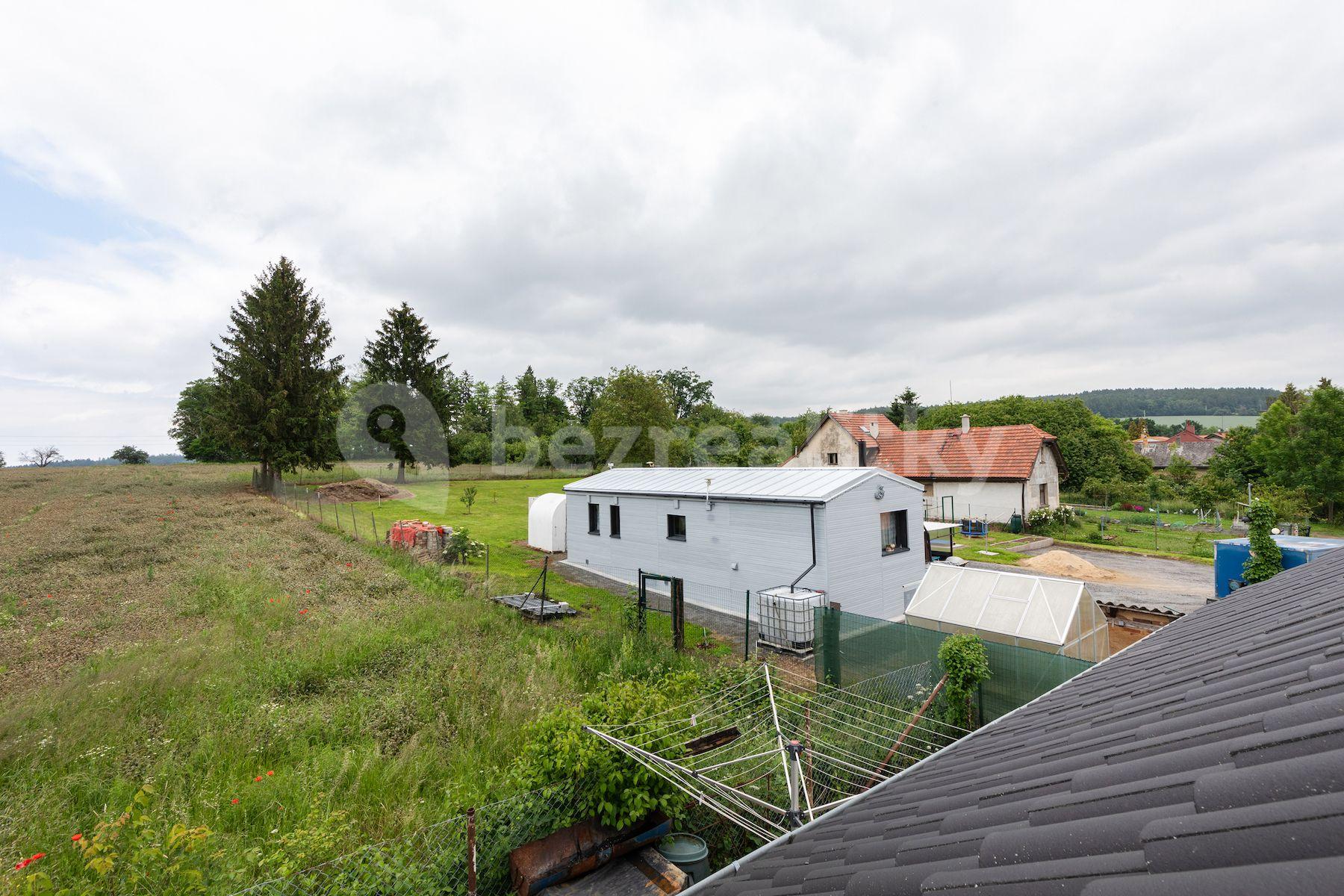 Prodej domu 211 m², pozemek 374 m², Říčanská, Všestary, Středočeský kraj