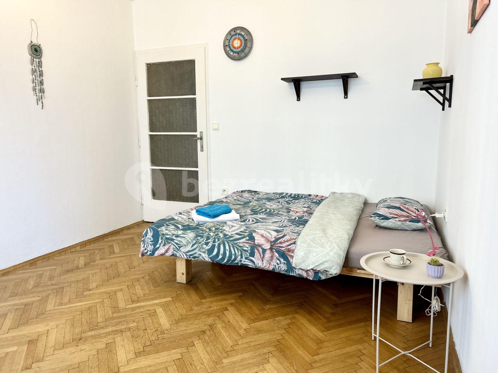 Pronájem bytu 3+kk 72 m², Vrázova, Praha, Praha