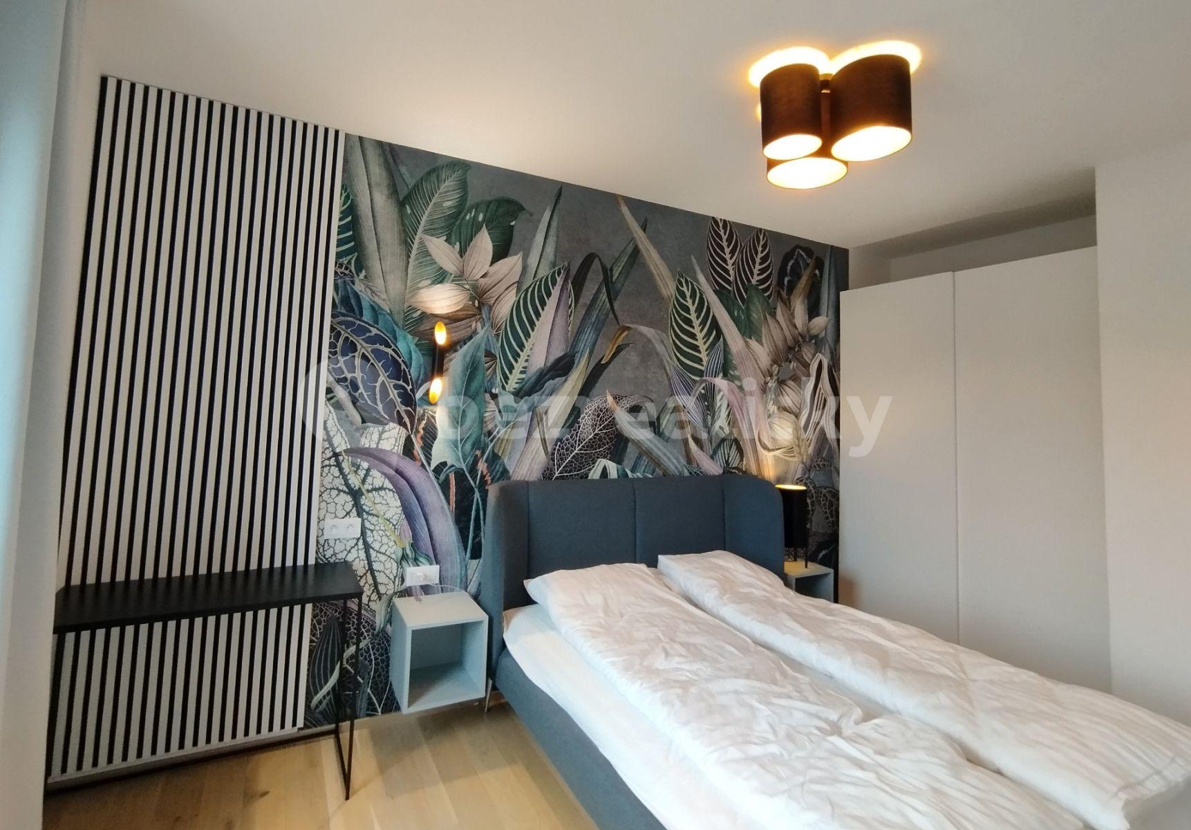 Pronájem bytu 2+kk 40 m², Růžodolská, Praha, Praha