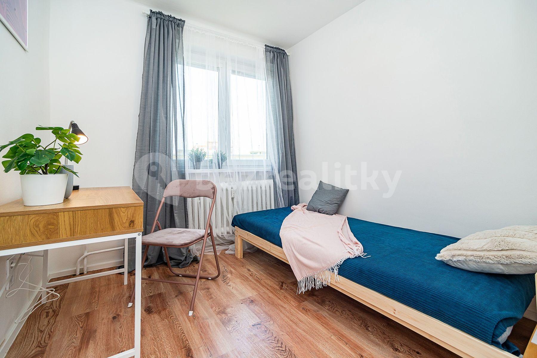 Prodej bytu 4+kk 74 m², Hrusická, Praha, Praha