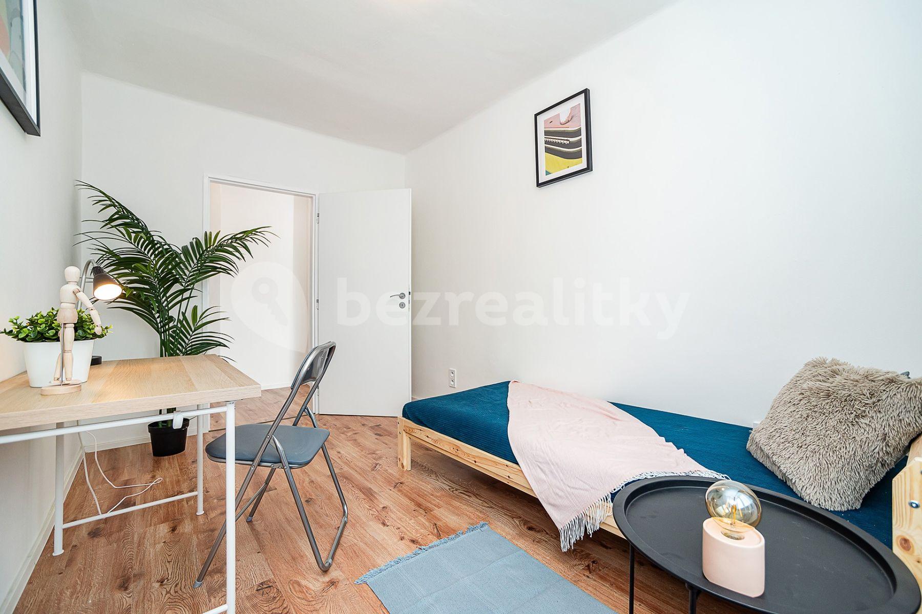 Prodej bytu 4+kk 74 m², Hrusická, Praha, Praha