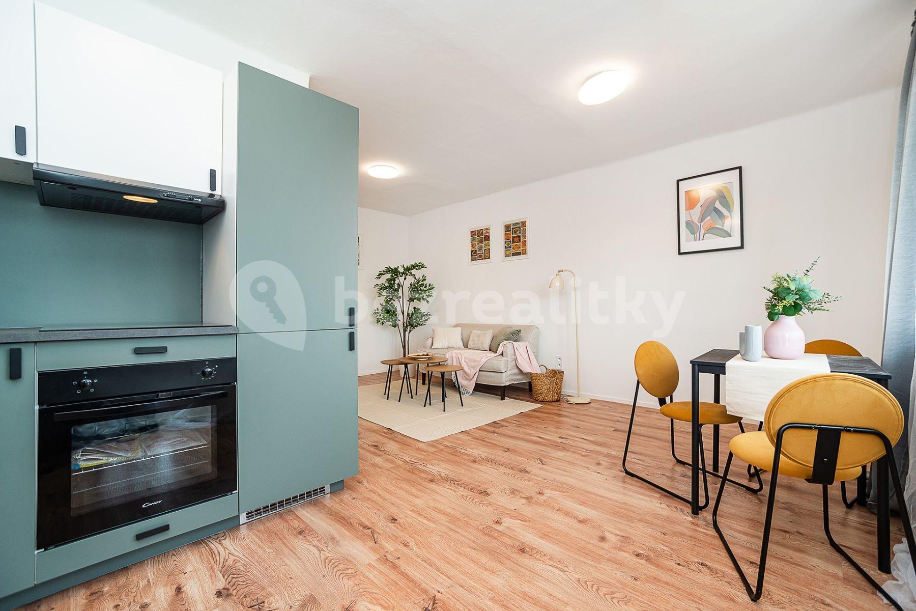 Prodej bytu 4+kk 74 m², Hrusická, Praha, Praha