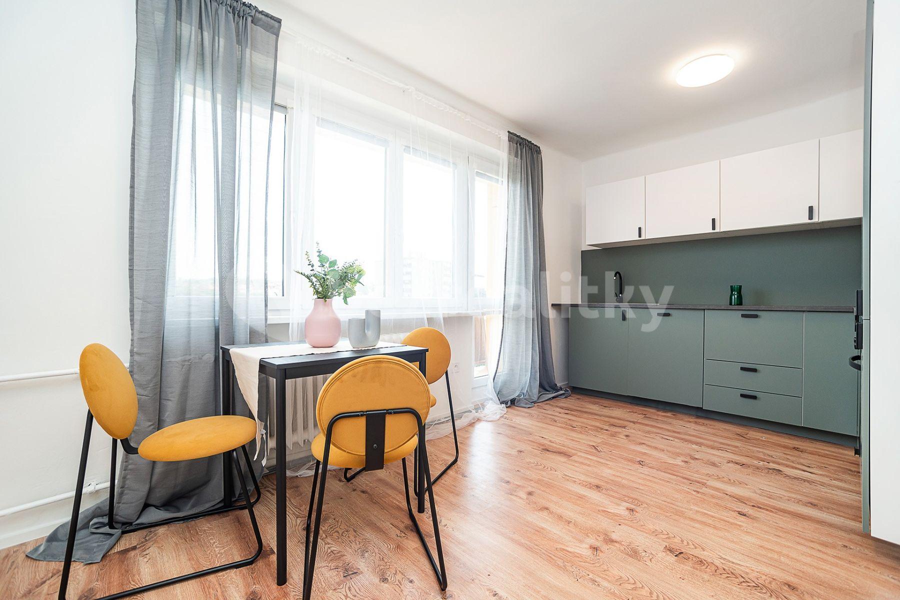 Prodej bytu 4+kk 74 m², Hrusická, Praha, Praha