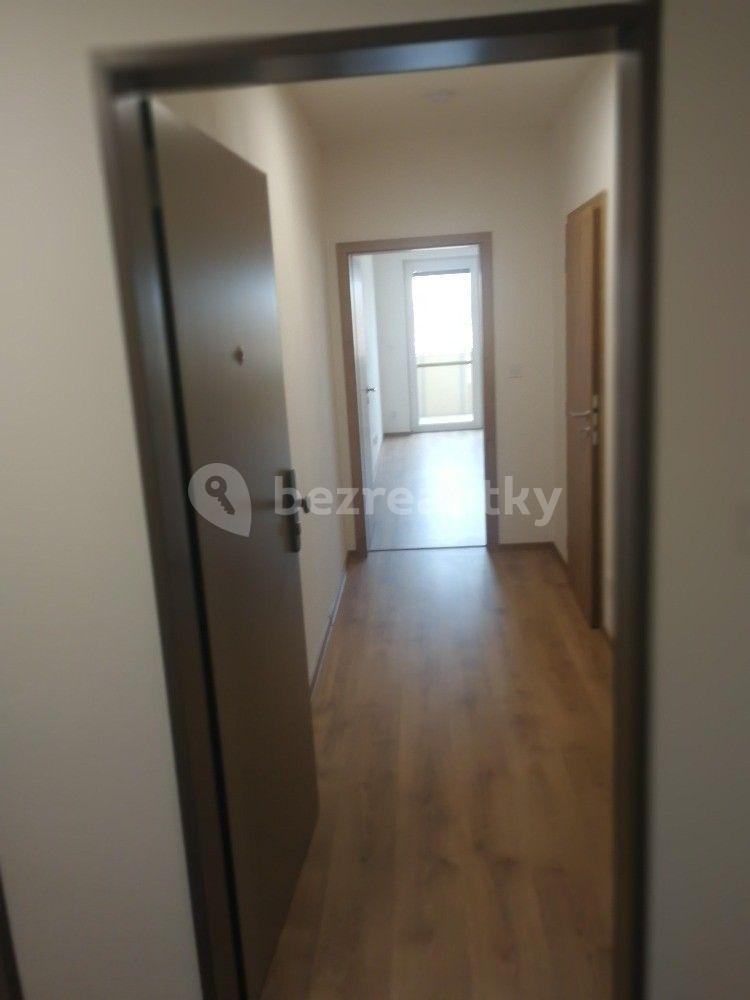 Pronájem bytu 1+kk 32 m², Hněvotínská, Olomouc, Olomoucký kraj