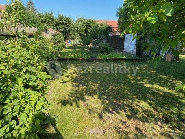 Prodej domu 165 m², pozemek 305 m², Býchory, Středočeský kraj