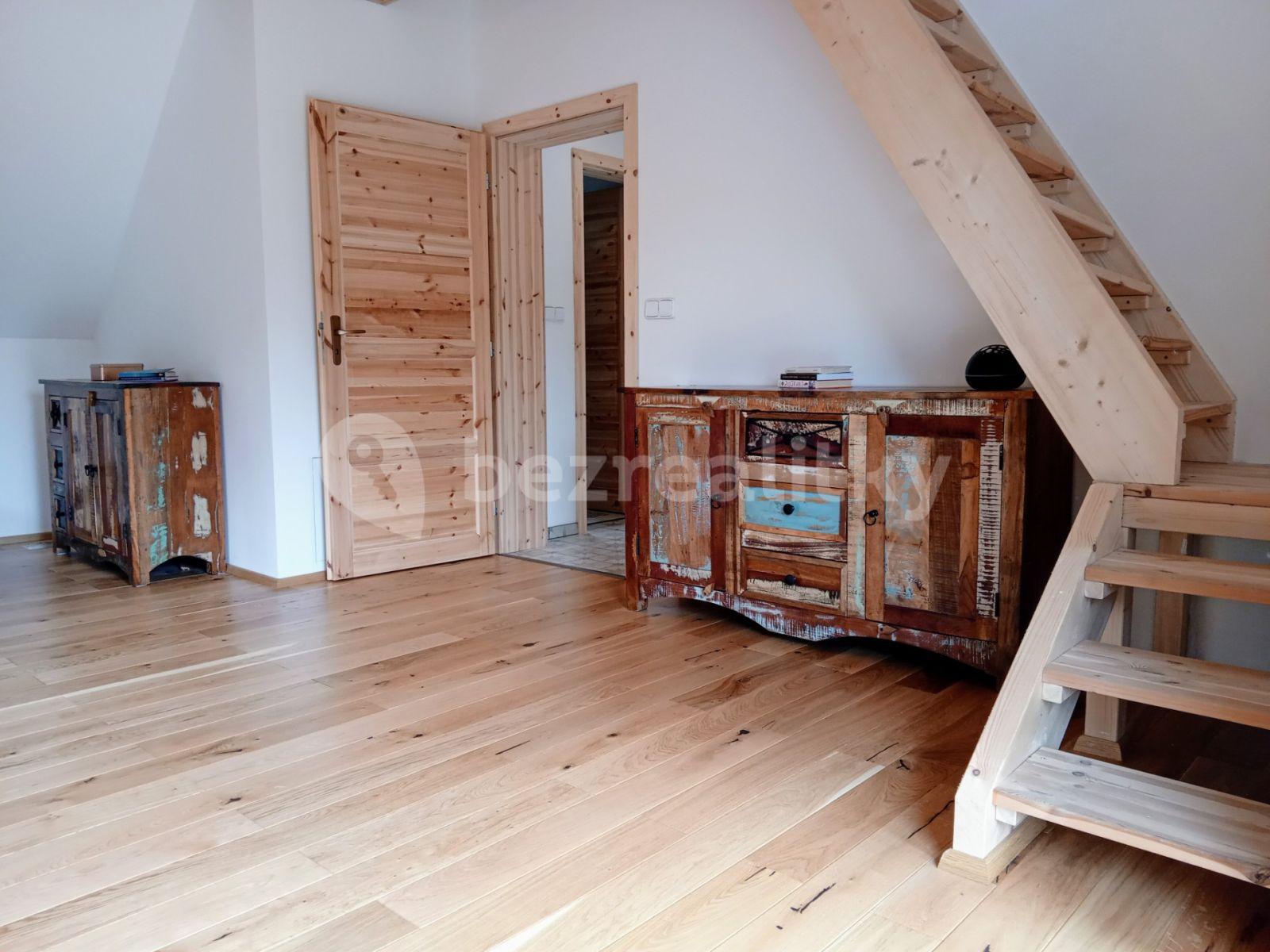 Prodej domu 152 m², pozemek 846 m², Pražská, Jevany, Středočeský kraj