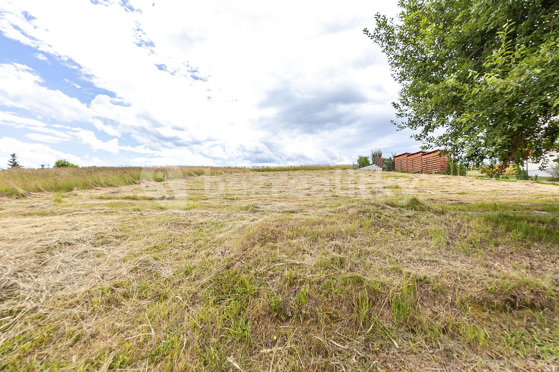 Prodej pozemku 1.085 m², Žabovřesky, Chlístov, Středočeský kraj