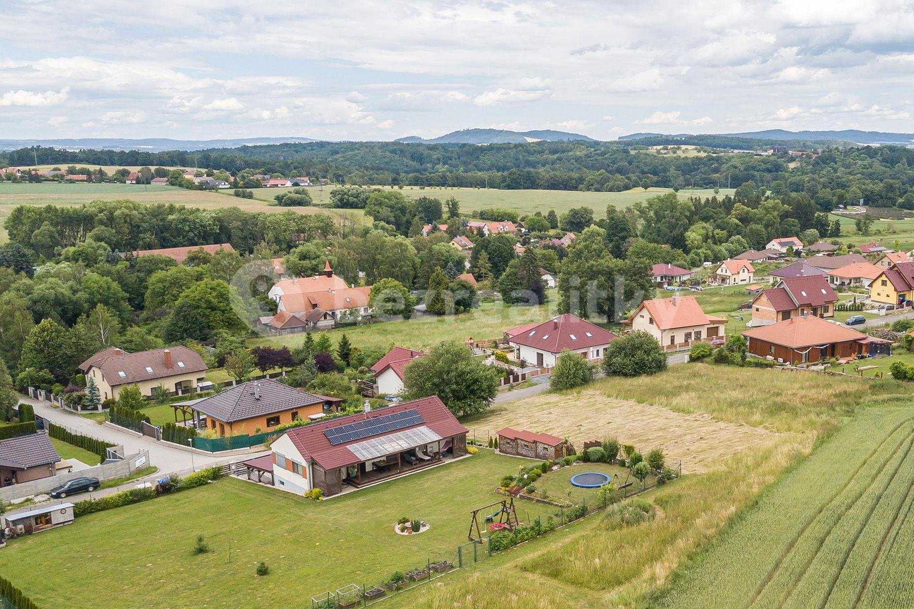 Prodej pozemku 1.085 m², Žabovřesky, Chlístov, Středočeský kraj