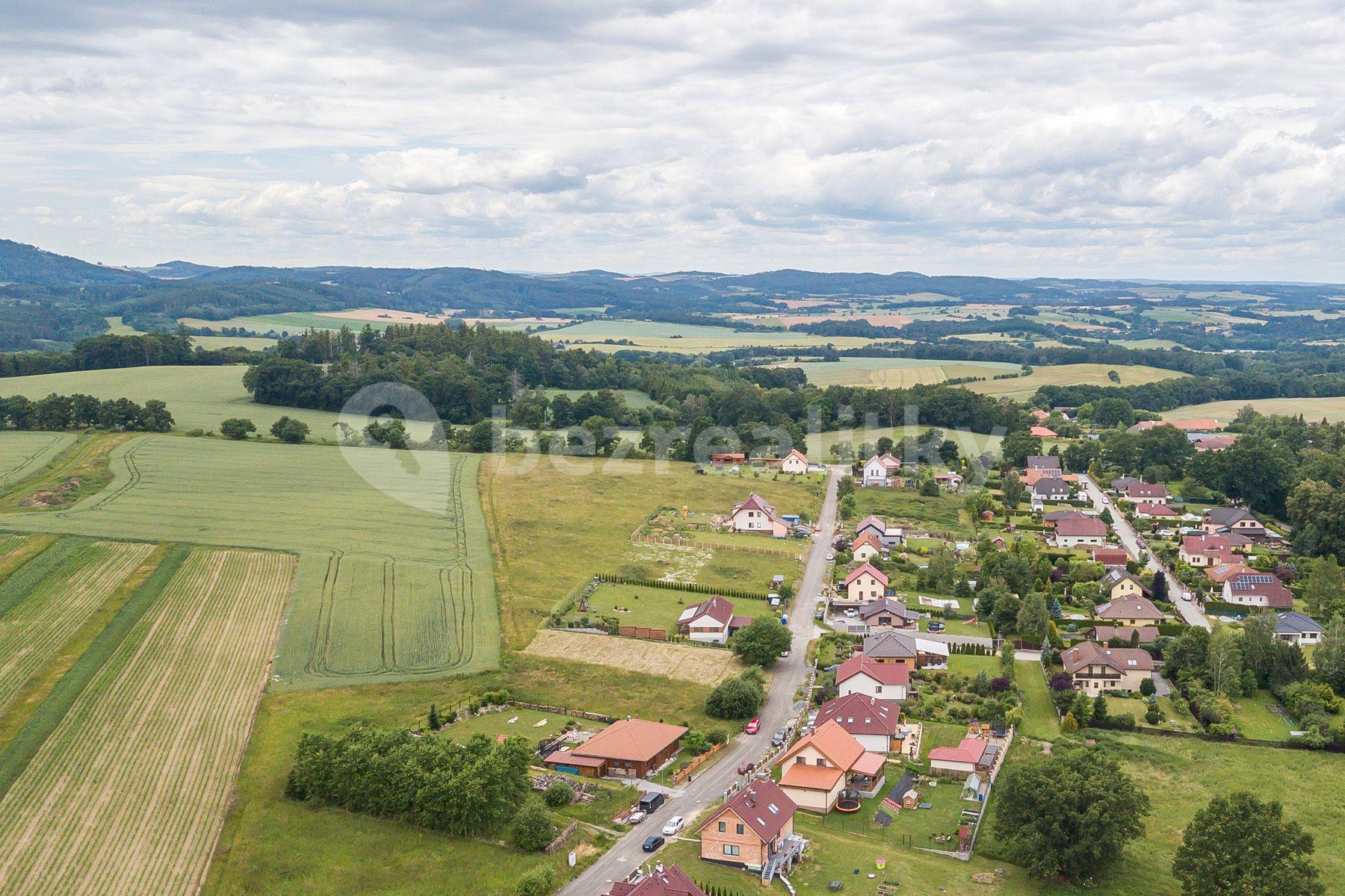 Prodej pozemku 1.085 m², Žabovřesky, Chlístov, Středočeský kraj