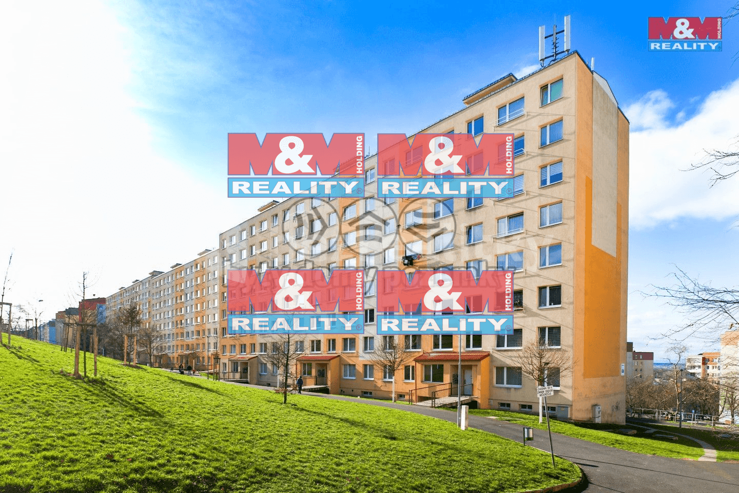 Prodej bytu 3+1 62 m², Česká, Most, Ústecký kraj