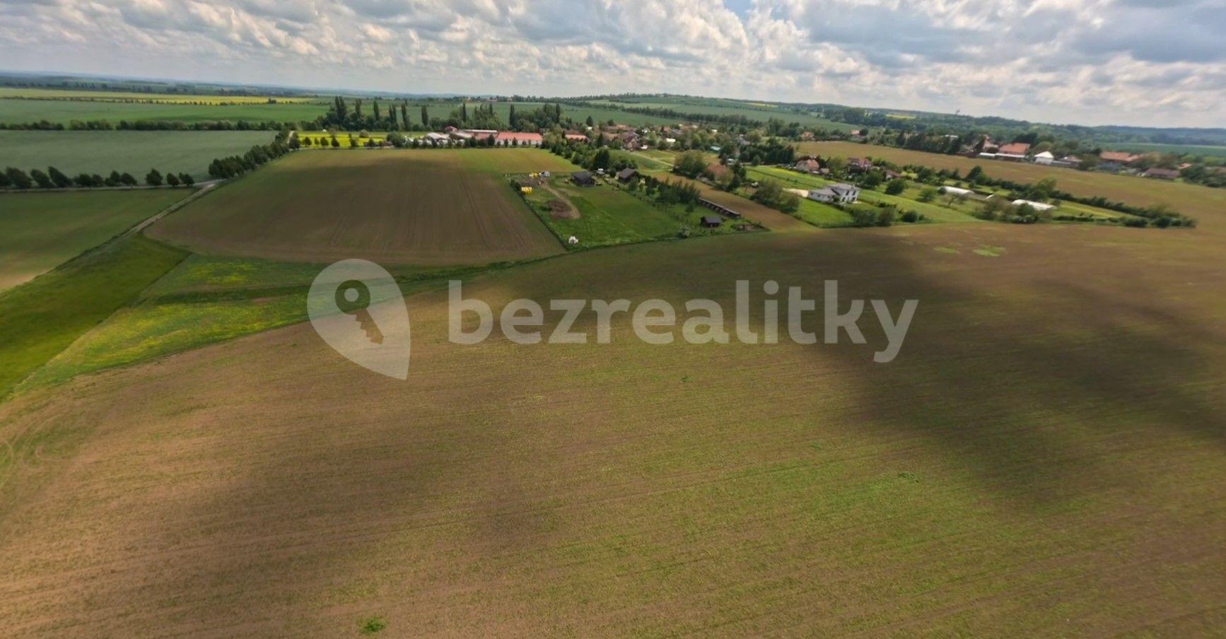 Prodej pozemku 4.564 m², Vitice, Středočeský kraj