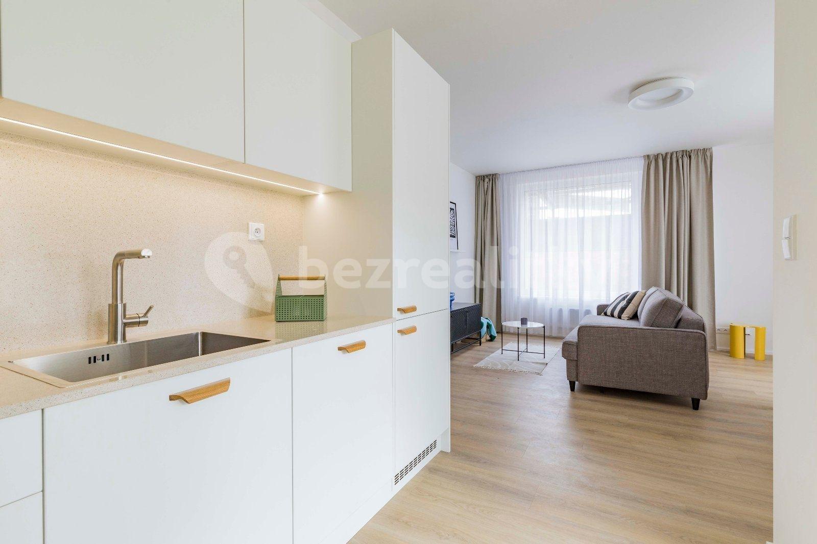 Pronájem bytu 2+kk 56 m², U Pergamenky, Praha, Praha