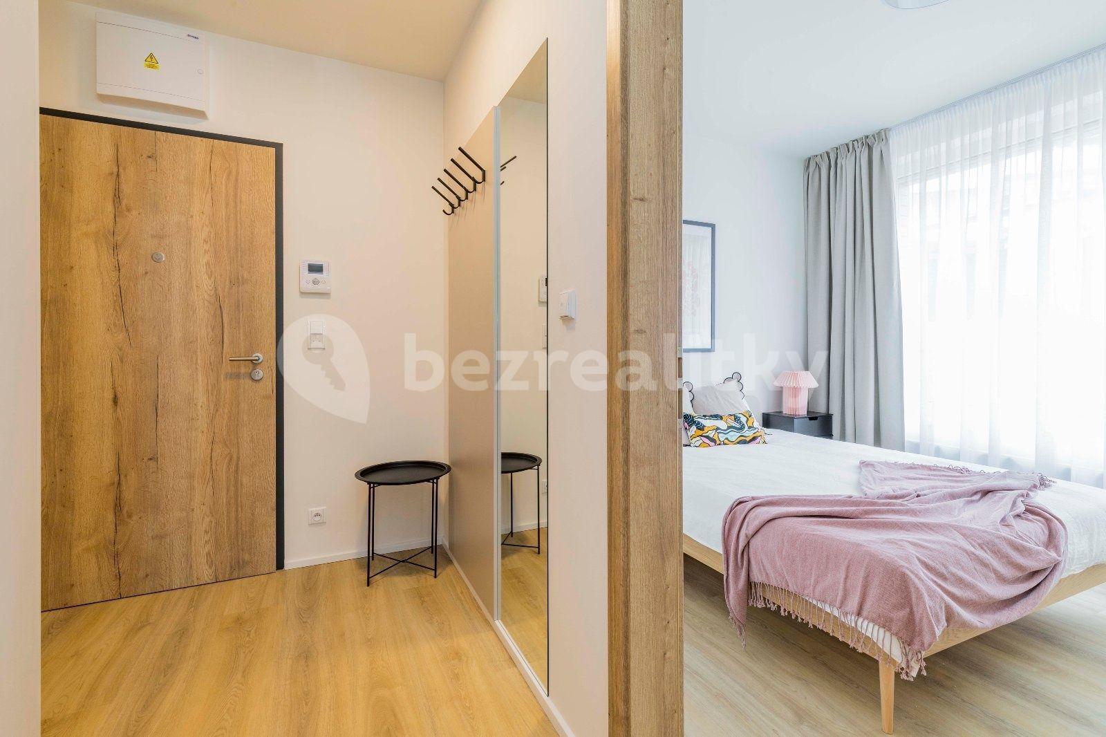 Pronájem bytu 2+kk 56 m², U Pergamenky, Praha, Praha