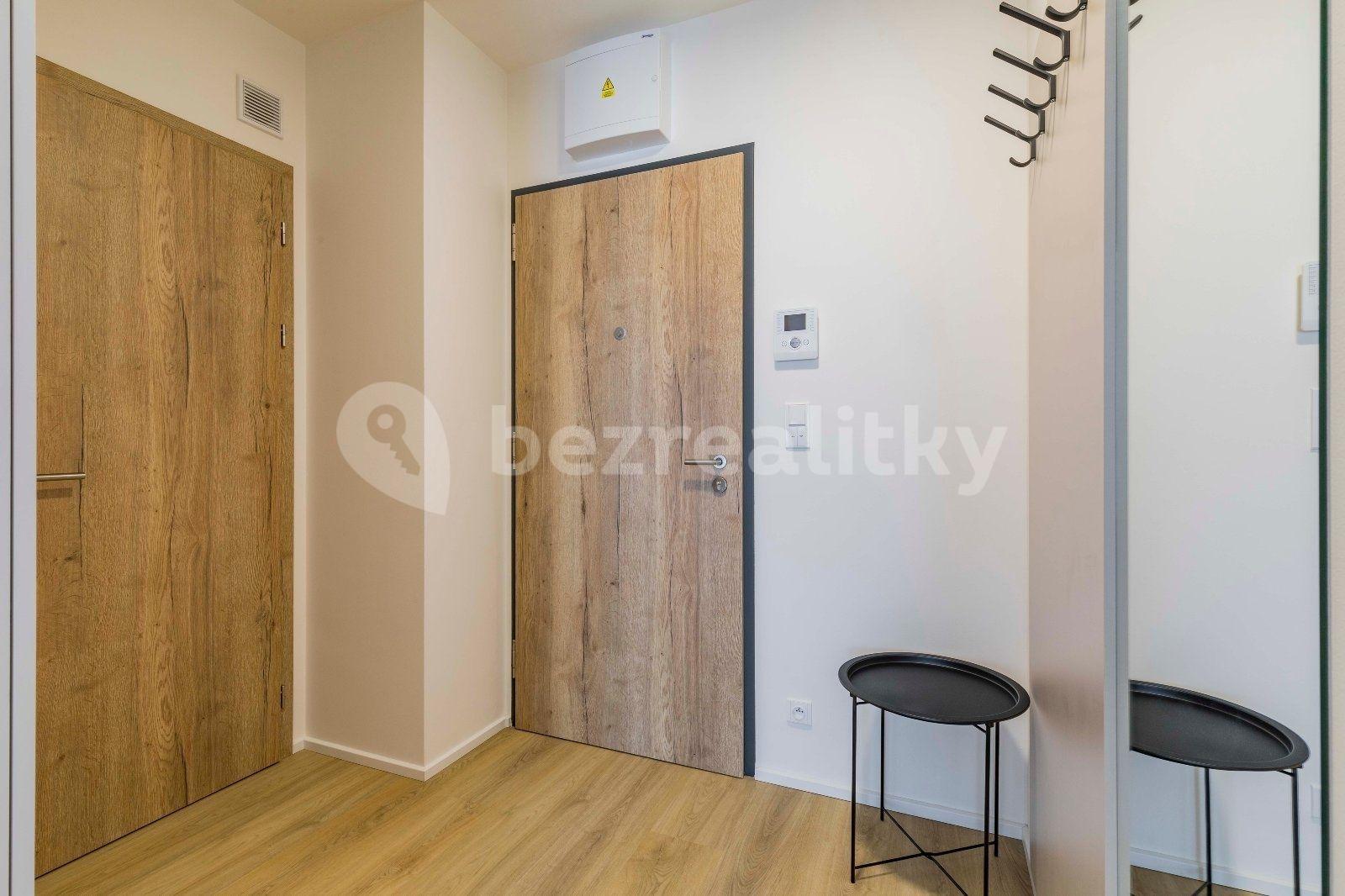 Pronájem bytu 2+kk 56 m², U Pergamenky, Praha, Praha