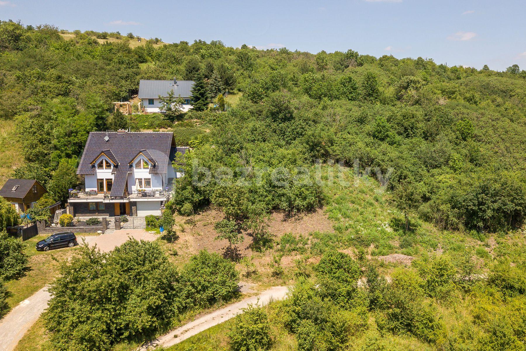 Prodej pozemku 1.714 m², Stupická, Vráž, Středočeský kraj