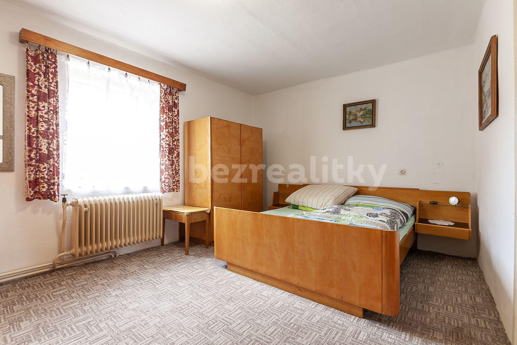 Prodej domu 159 m², pozemek 439 m², Sedlec, Žebrák, Středočeský kraj