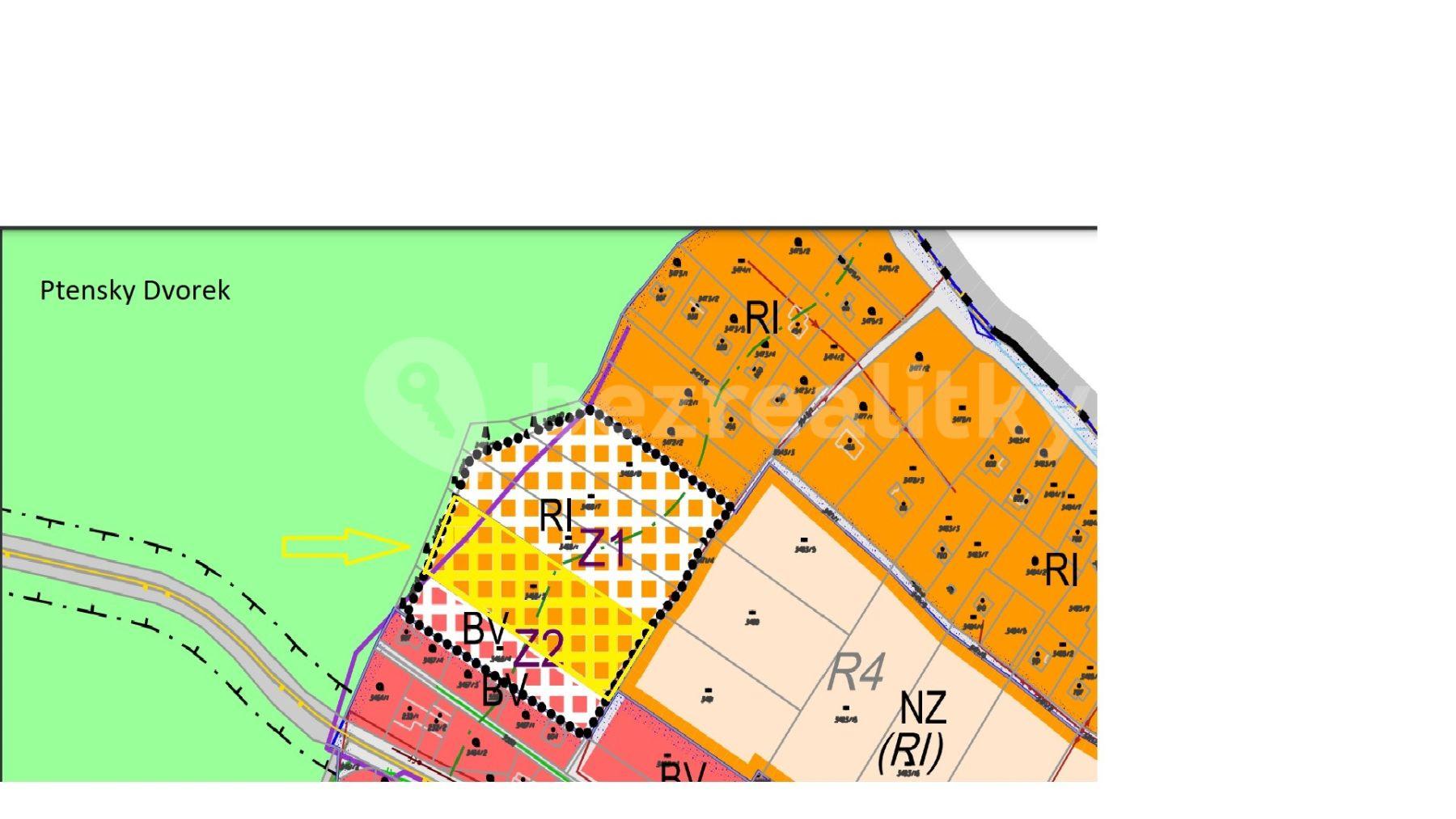 Prodej pozemku 2.983 m², Ptení, Olomoucký kraj