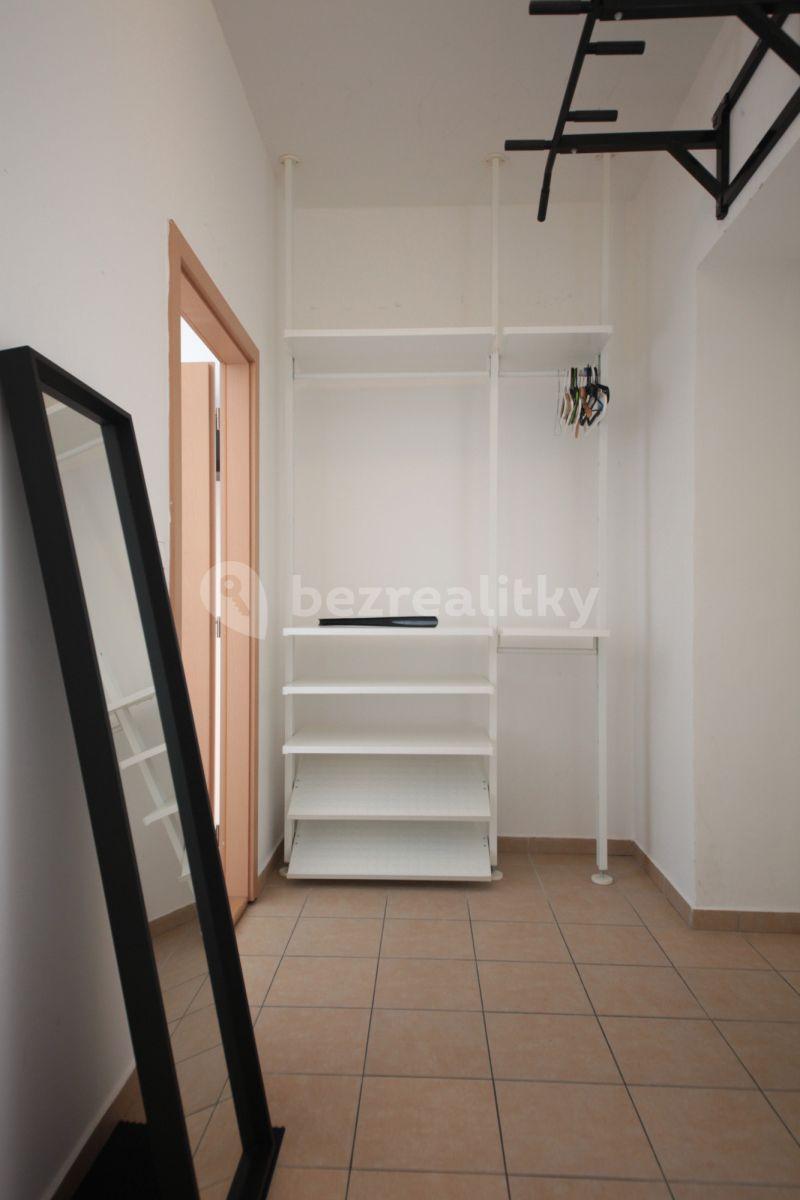 Pronájem bytu 2+kk 36 m², Plzeňská, Praha, Praha