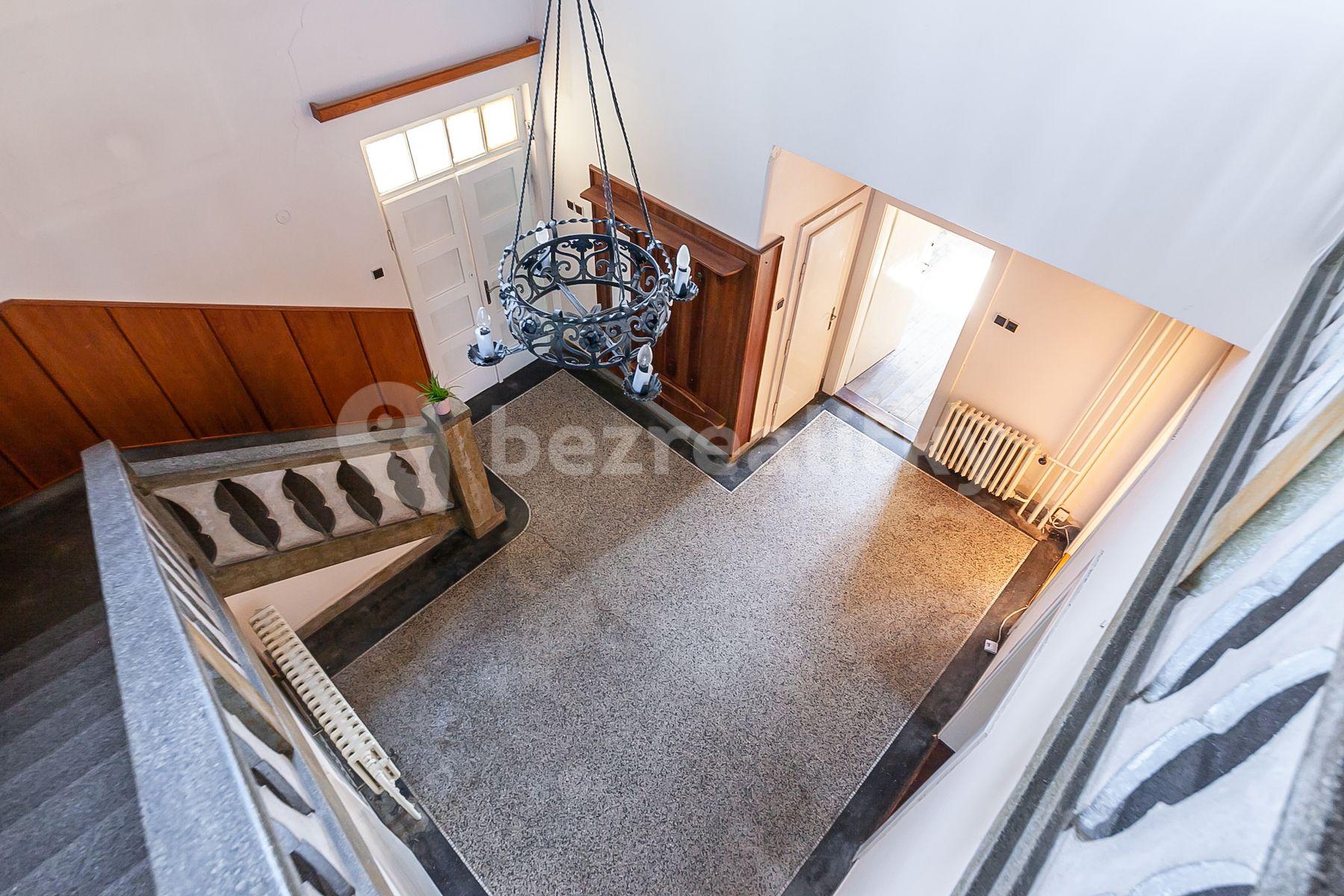 Prodej domu 163 m², pozemek 1.182 m², Lipenská, Praha, Praha