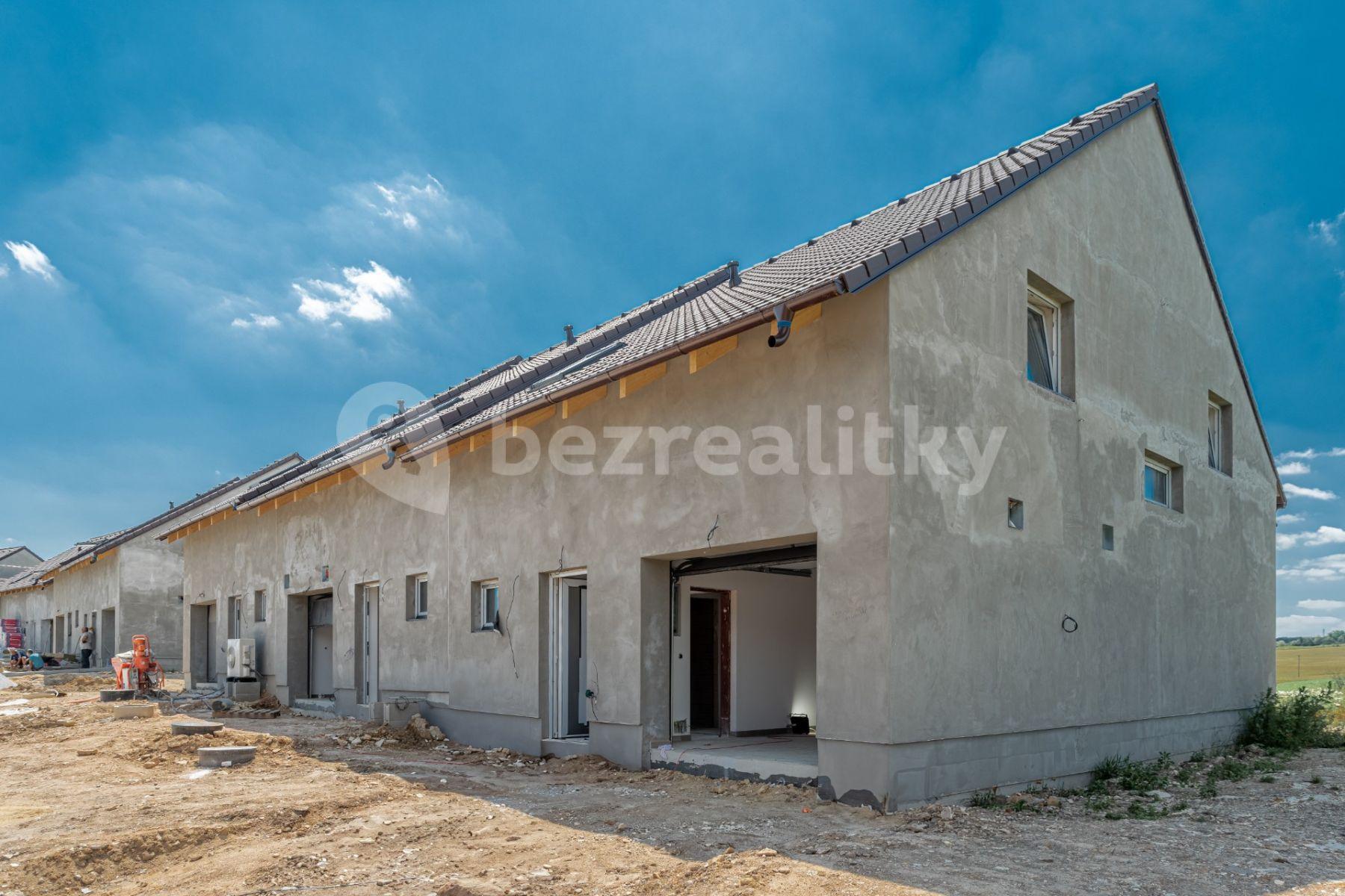 Prodej domu 146 m², pozemek 443 m², U Karlovarky, Lány, Středočeský kraj