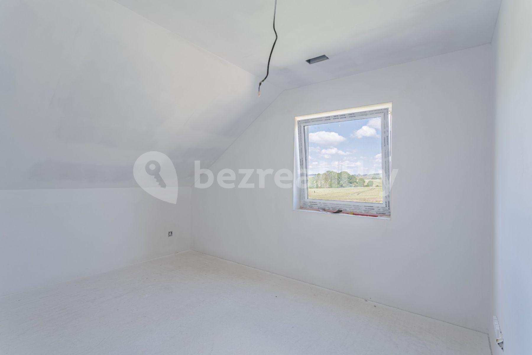 Prodej domu 146 m², pozemek 443 m², U Karlovarky, Lány, Středočeský kraj