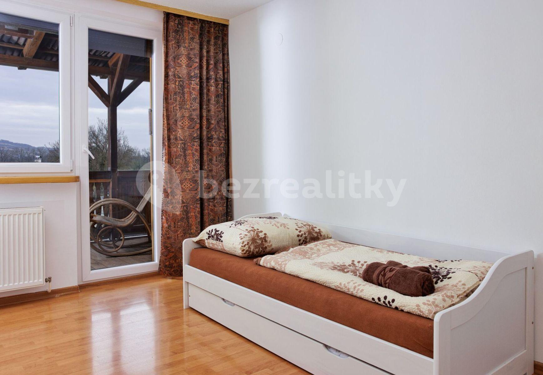 Prodej domu 340 m², pozemek 737 m², Rudé armády, Dolní Dunajovice, Jihomoravský kraj