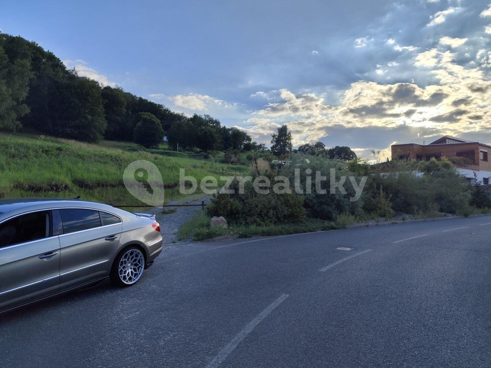 Prodej pozemku 4.150 m², Velké Březno, Ústecký kraj