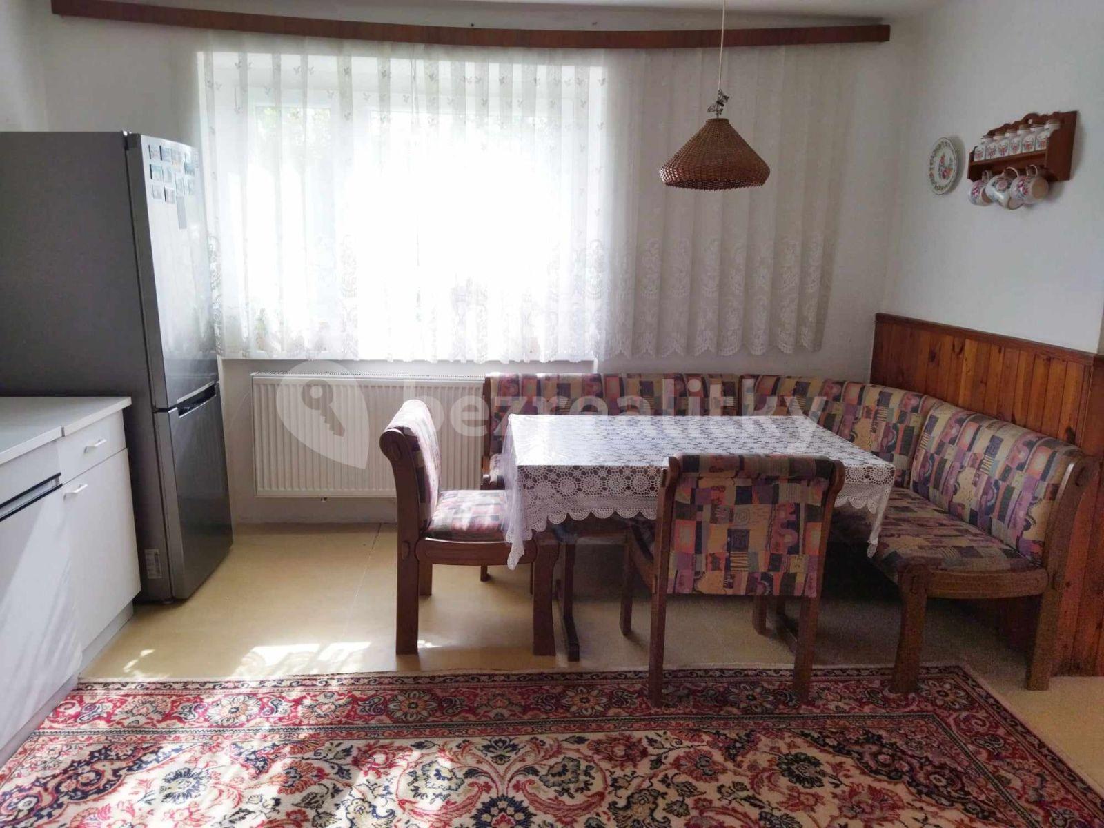 Prodej domu 233 m², pozemek 214 m², Smetanova, Poběžovice, Plzeňský kraj