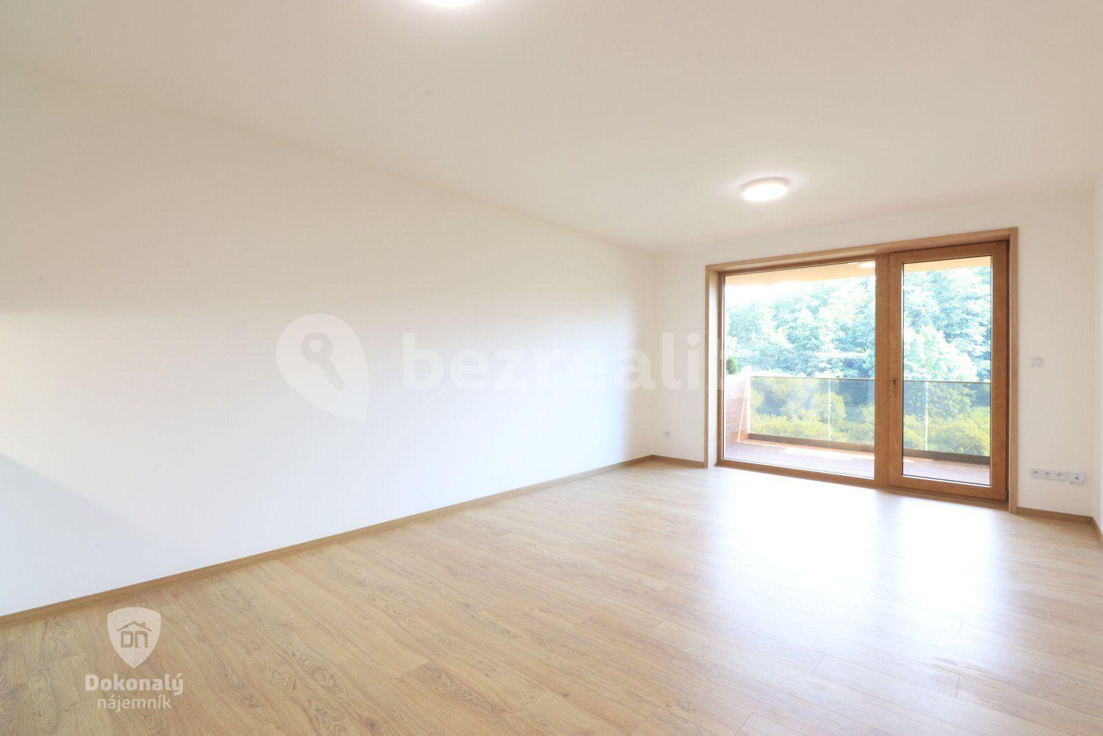 Pronájem bytu 1+kk 37 m², Lázeňská, Slaný, Středočeský kraj