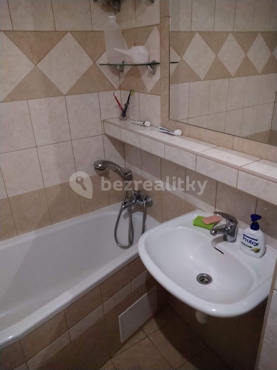 Pronájem bytu 4+kk 80 m², Husníkova, Praha, Praha