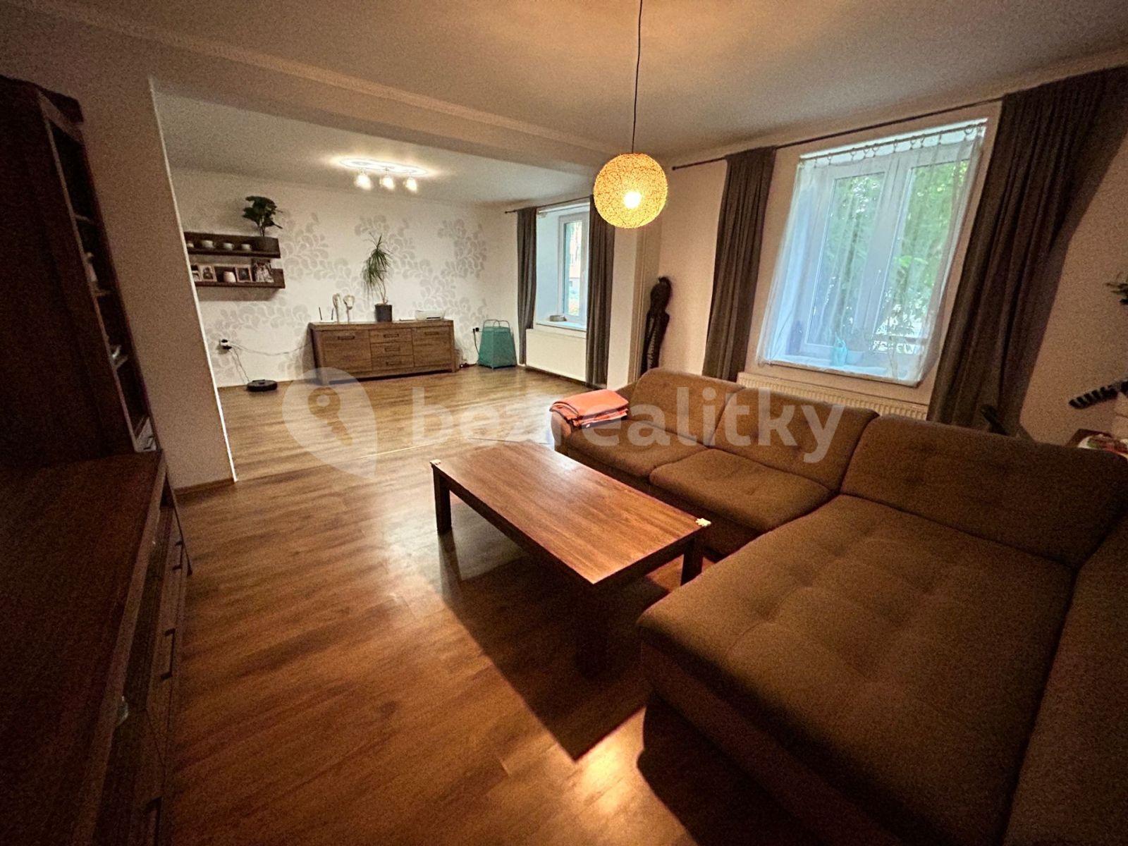 Prodej domu 216 m², pozemek 1.072 m², Znojemská, Pohořelice, Jihomoravský kraj