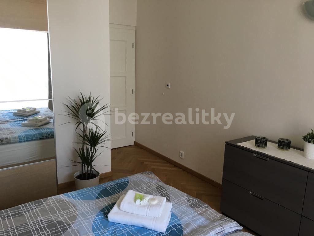 Pronájem bytu 2+kk 56 m², náměstí Bratří Synků, Praha, Praha