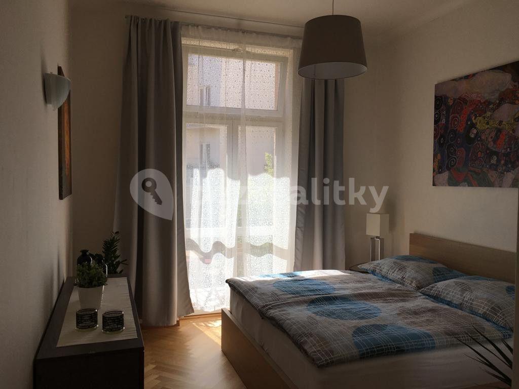 Pronájem bytu 2+kk 56 m², náměstí Bratří Synků, Praha, Praha