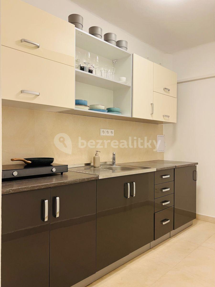 Prodej nebytového prostoru 56 m², Lucemburská, Praha, Praha