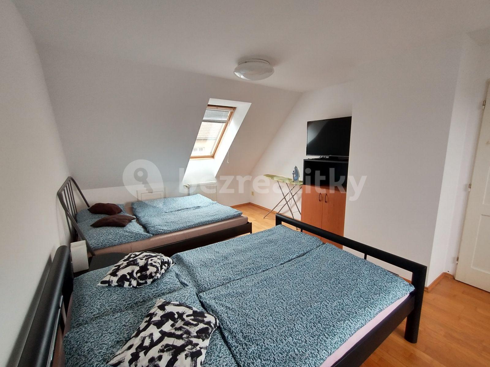 Pronájem bytu 5+1 180 m², Jihovýchodní IV, Praha, Praha