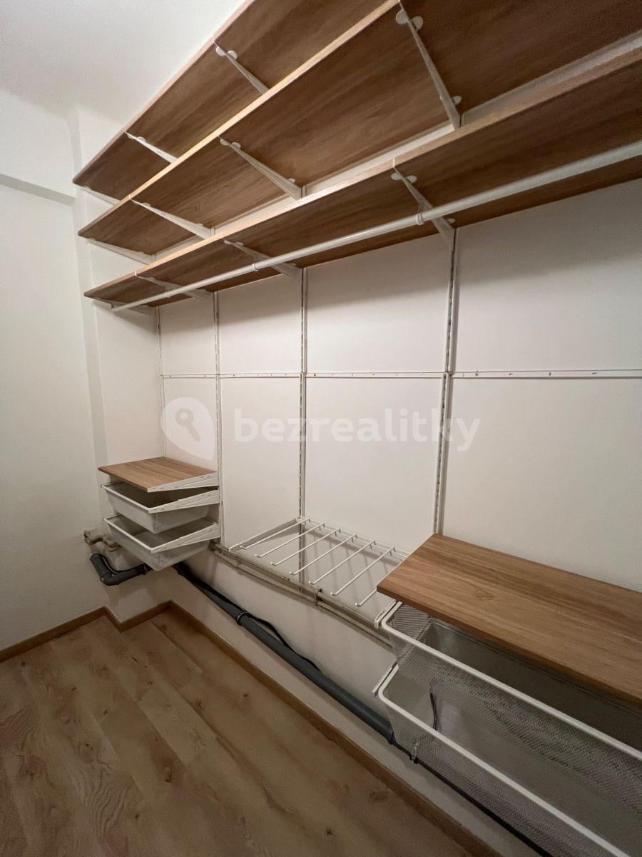 Pronájem bytu 2+kk 70 m², Klimentská, Praha, Praha