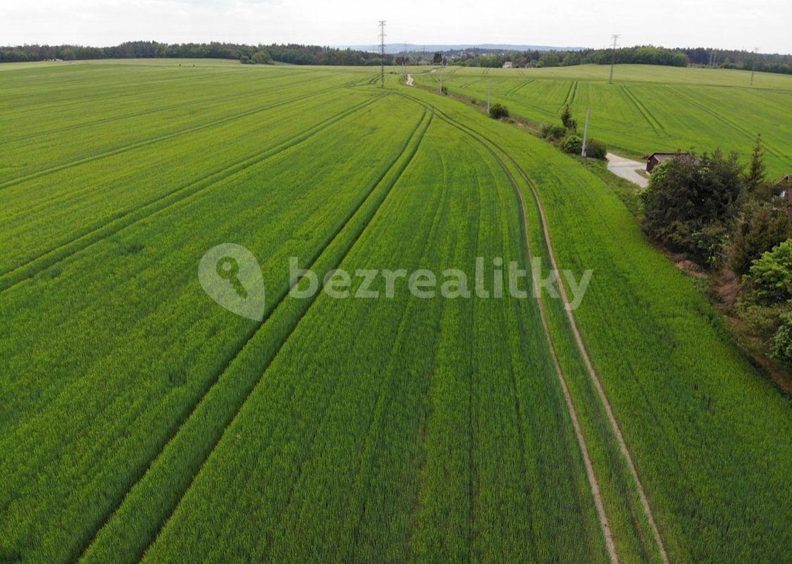 Prodej pozemku 808 m², Okrouhlo, Středočeský kraj