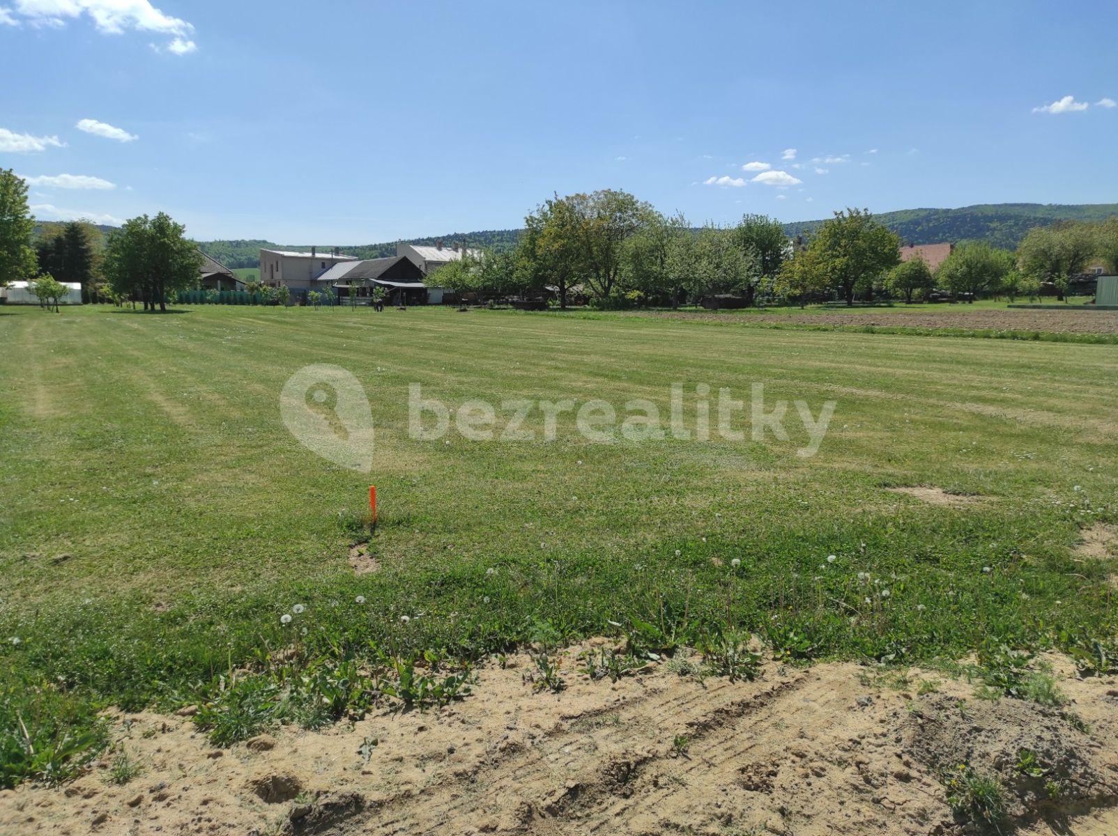 Prodej pozemku 1.328 m², Osikov, Prešovský kraj